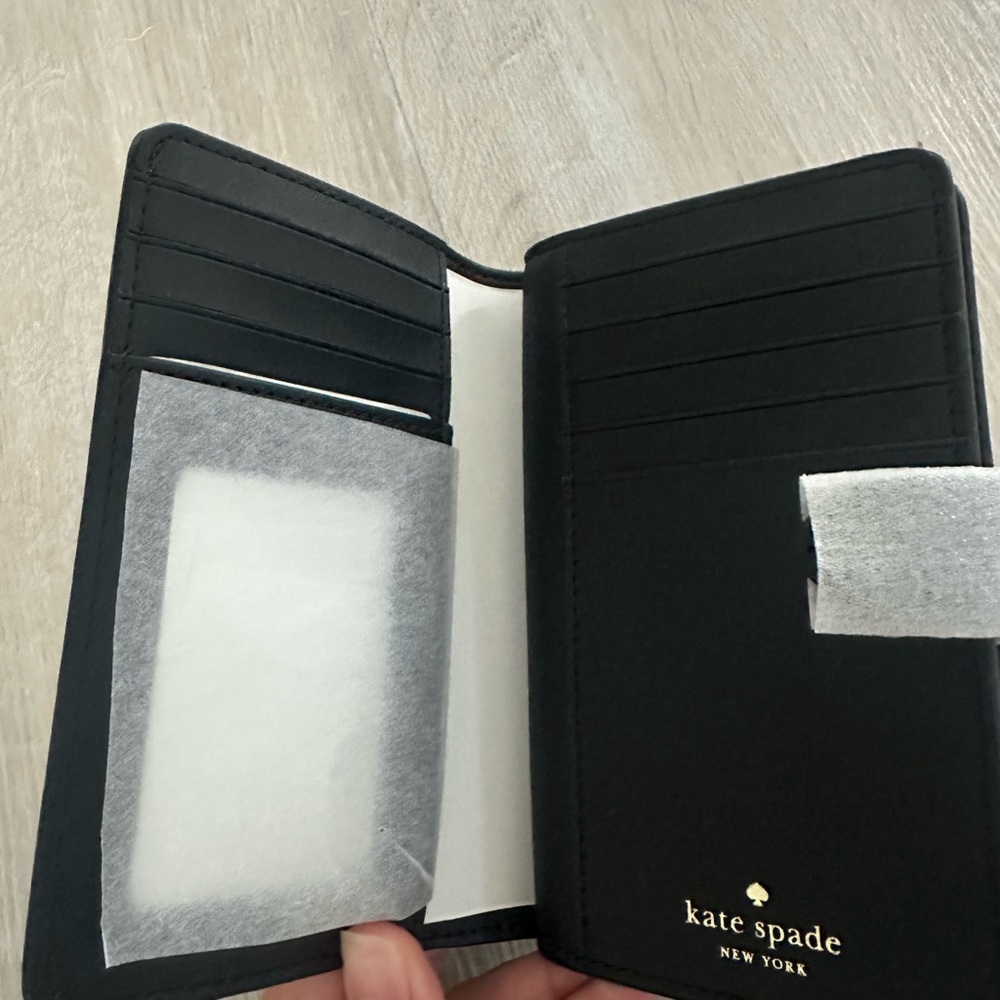 Kate Spade Black and Cream Floral Wallet - Picture 5 of 7